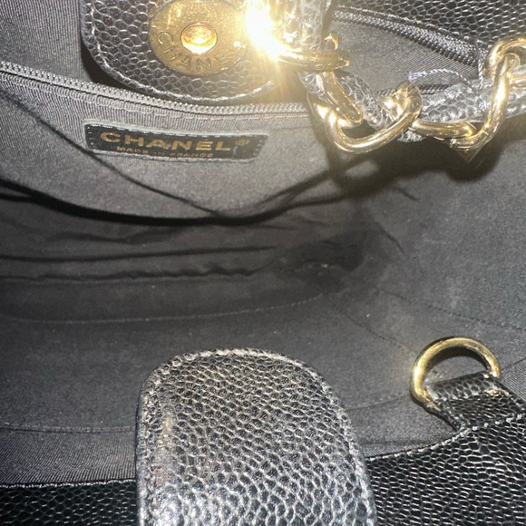 Chanel PST Petite Shopping Tote shoulder bag Black Caviar with gold hardware. - Picture 2 of 15